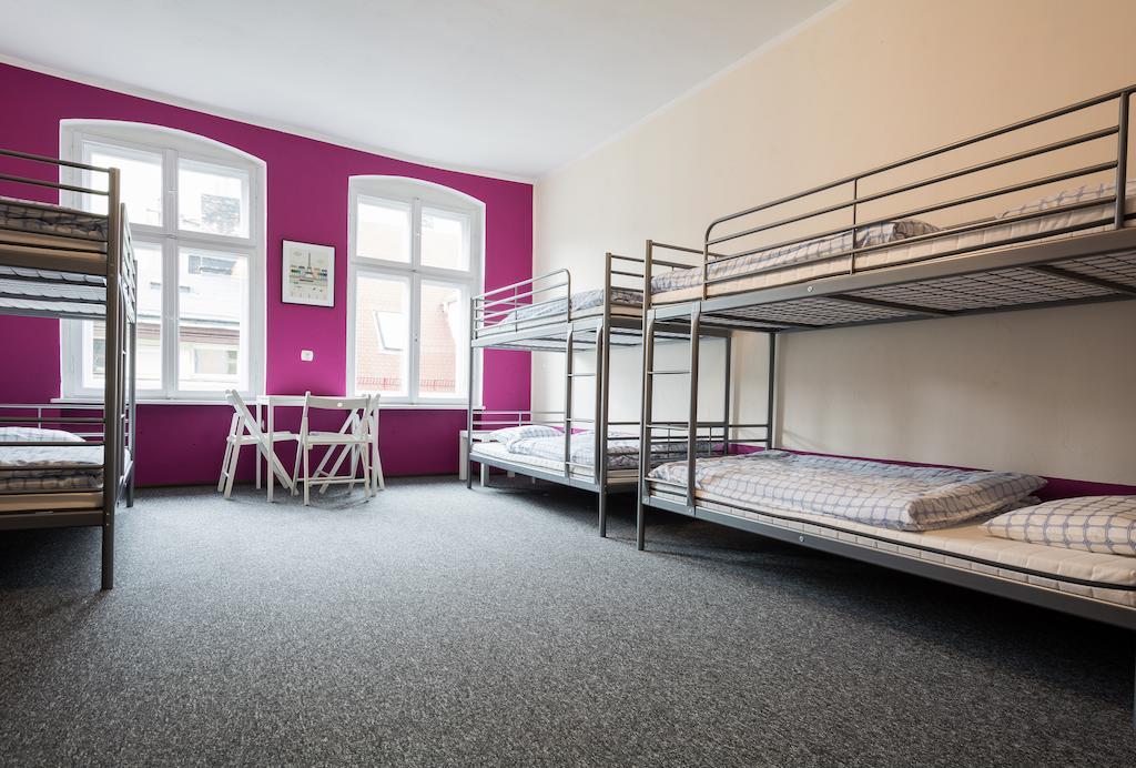 Hostel Awangardaポズナン 部屋 写真