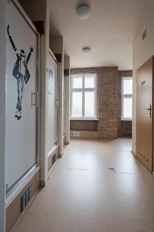 Hostel Awangardaポズナン エクステリア 写真